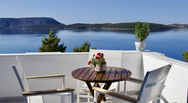 Двухместная студия с балконом и с видом на море Grand Bleu Apartments & Villas