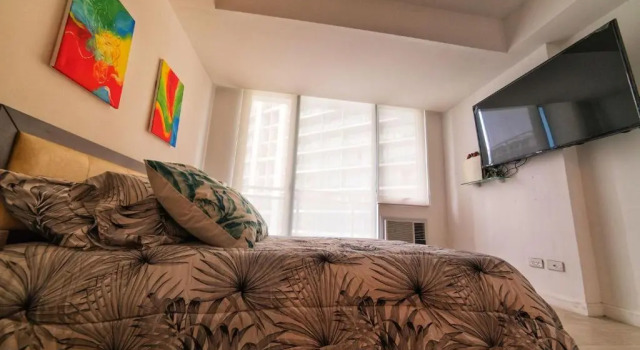 Апартаменты A2JSuites 1BR Azure Smart Home Suite Near Malls & Airport