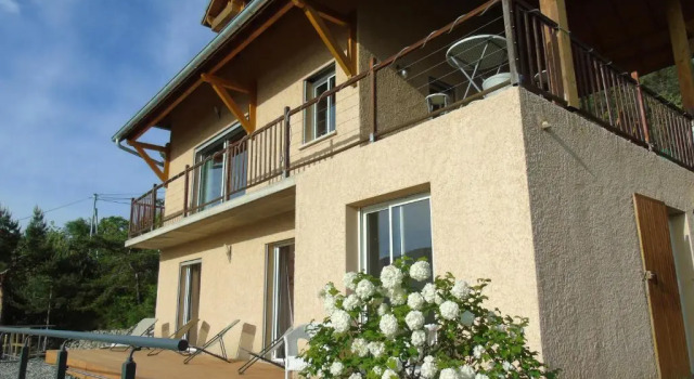 La Villa 05, Забронировать Вилла Отели Шорж с парковкой, Парковка