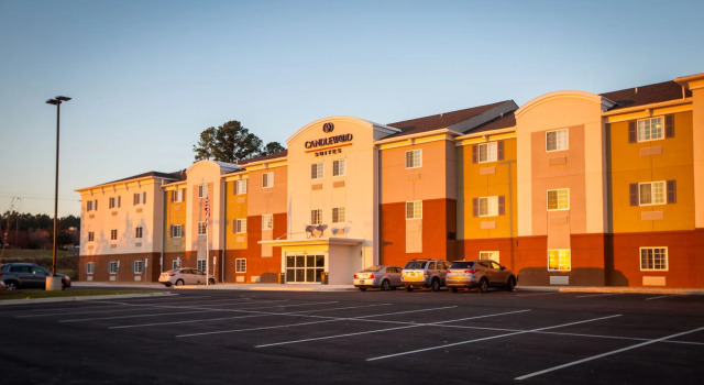 Candlewood Suites Auburn by IHG, จอง โรงแรม ออเบิร์น แอละแบมา
