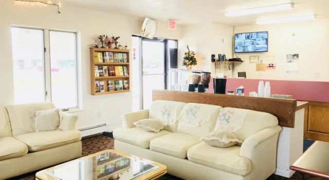 OYO Hotel Chesaning Route 52 & Hwy 57, Varaa Hotelli Chesaning Michigan