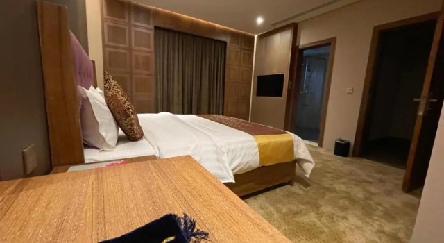 Апартаменты с 3 комнатами Hosta Serviced Apartments - Al Yasmin