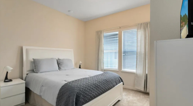 Вилла Lucaya Village Resort - 4 Bed 3 Bath Townhouse