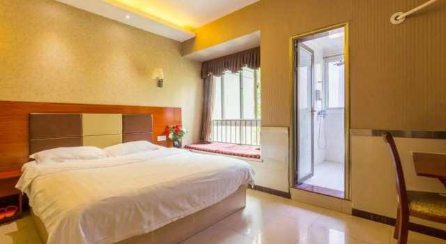 Xuefu Zhongyang Hostel, Prenota Ostello Chongqing Chongqing Area