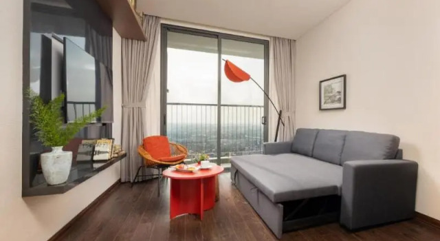 Люкс с 2 комнатами с балконом Mandala Hotel & Suites Bac Giang