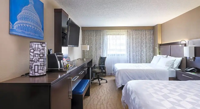 Четырёхместный номер Premium Holiday Inn Washington Capitol-National Mall by IHG