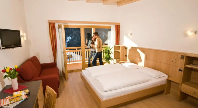 Полулюкс Hotel Pider