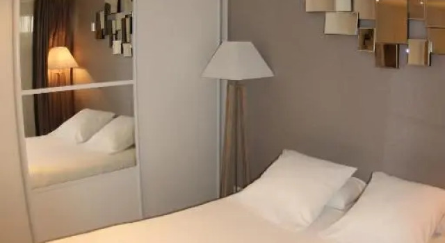 Les Dentelles - Appartement meublé design Petite France, Забронировать Бутик-отель Бутик-отели Страсбурга, рядом с Страсбургский музей изобразительных искусств, Бутик-отель