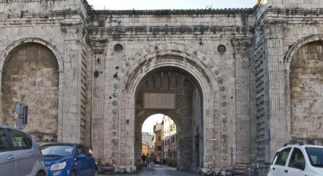 A Prima Vista, Book Hotel 3-stjernede hoteller i Perugia, nær Acqueduct, 3*