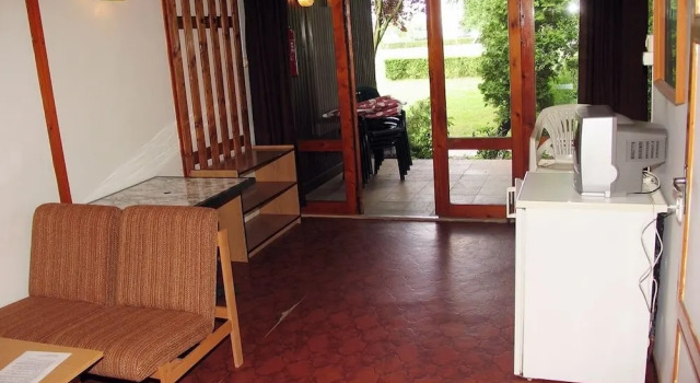 Бунгало Balatontourist Vadvirág Kemping