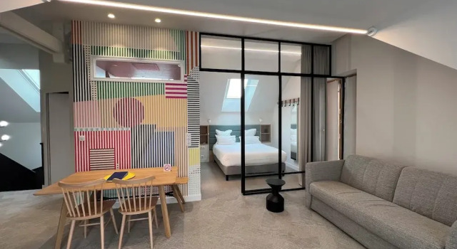 Апартаменты Comfort Hôtel et Apparts Marin