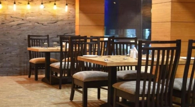 Anroute Stays128- Near City Hospital