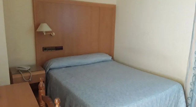 Hotel Lindaraja, Buchen Sie Hotel Atarfe 