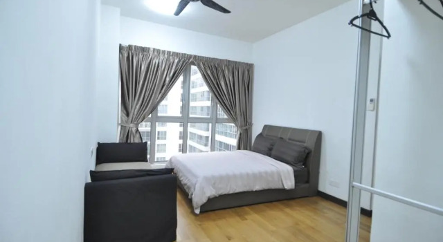 Апартаменты Regalia Residence KLCC View by iLuxHome
