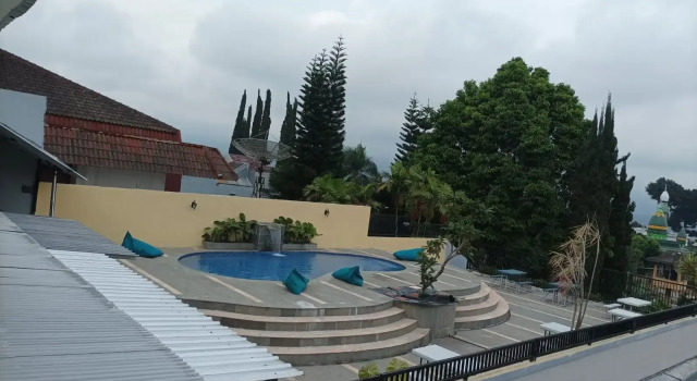 Batu Indah Pool Villa