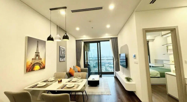 Luxhousing Masteri West Heights