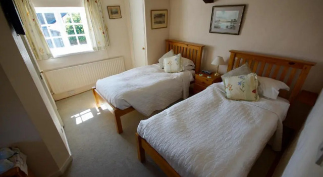 Двухместный номер Standard с видом на сад Guest house Clyde House