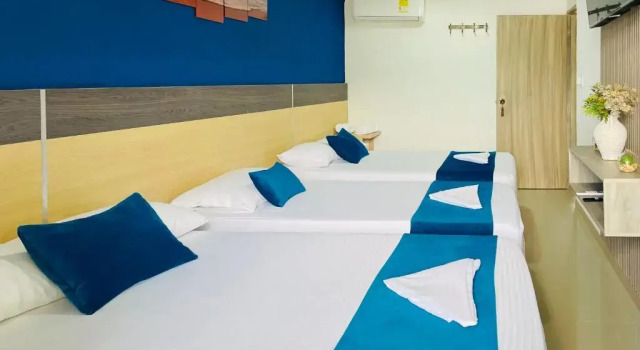 Семейный номер Standard с балконом Hotel Caribe Real Inn