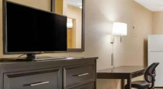 Четырёхместная студия с балконом Extended Stay America Suites - Columbia - West - Interstate 126