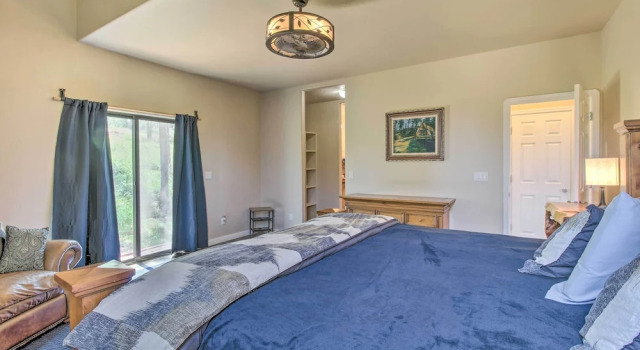 Serene Cabin: Coconino Nat'l Forest View!, Забронировать Отель Хебер 