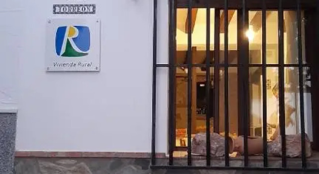 Vivienda Rural EL TORREÓN, Reservar Hotel Prado del Rey Sierra de Grazalema