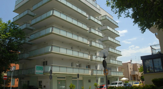 Residence Hotel Club House, Забронировать Отель Отели Каттолики 4 звезды, рядом с Аквариум Le Navi, 4*