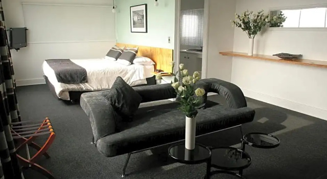 Deluxe Suite Hotel Ultramar