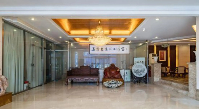 Zhonghao Fenghuang International Hotel, Prenota Hotel Hotel 3 stelle a Suqian, 3*