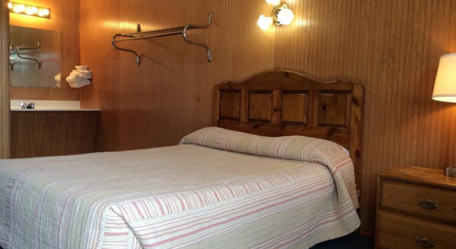 Country Inn - Licking, Book Motel Licking Ozark