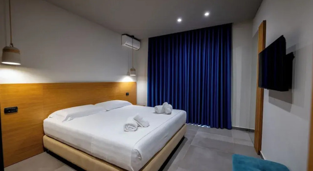 Люкс с 2 комнатами с балконом и с частичным видом на море Franklin Premium Apart-Hotel