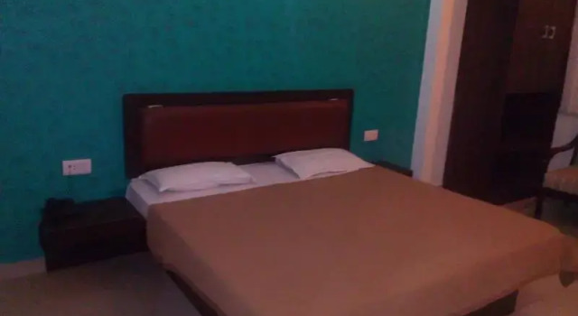 Lavanya, Rezervovat Hotel Haridvár Uttarakhand