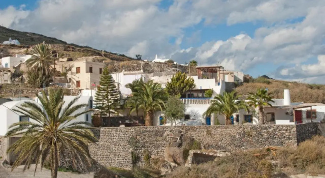 Апартаменты Old Vourvoulos Houses