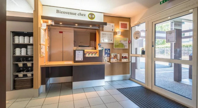 B&B HOTEL Saint-Nazaire Trignac, Забронировать Отель «постель и завтрак» Сен-Назер Loire-Atlantique, рядом с Торговый центр Ruban Blue