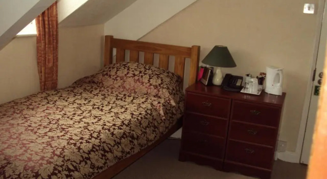 Mountbatten Hotel