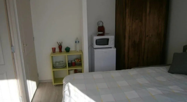 Chez Elisa, Book Hotel Chinon Indre et Loire