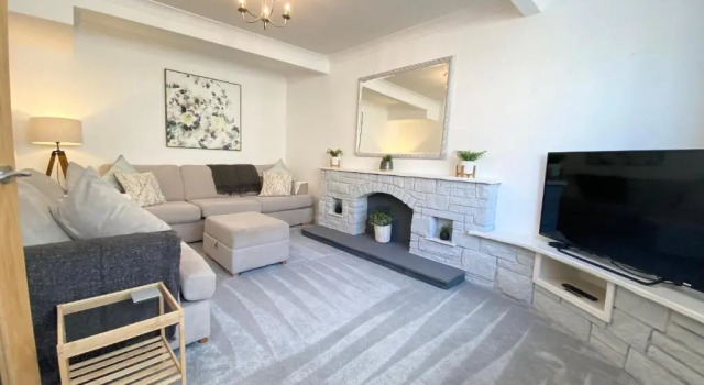 Коттедж с 4 комнатами Modern 4-bed Cottage Llanwrst Town Centre & Parking - Snowdonia! near Betws-y-Coed