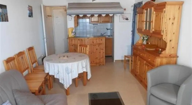 Appartement Saint-Gilles-Croix-de-Vie, 2 pièces, 4 personnes - FR-1-324-43