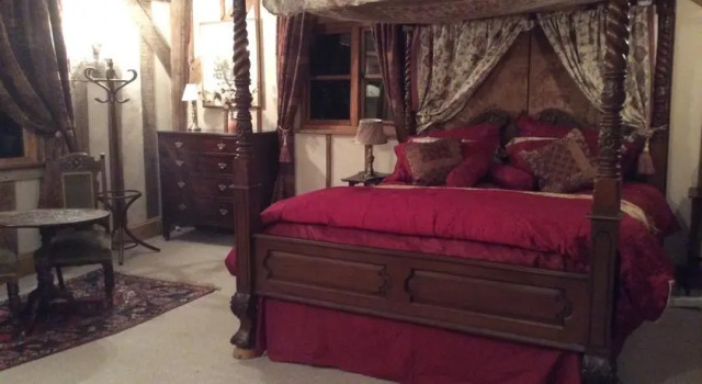 Valley Farmhouse, Westhall, Забронировать Отель «постель и завтрак» Бизнес-отели Англии, 4* 5*