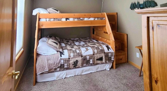 11 Mi to Keystone: Silverthorne Condo w/ Deck, Rezerwuj Apartament Hotele w Vail Ski z parkingiem, Parking