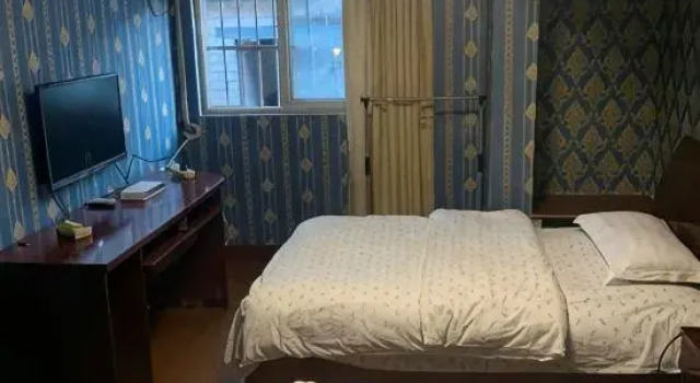 Business Suite Longyang Inn