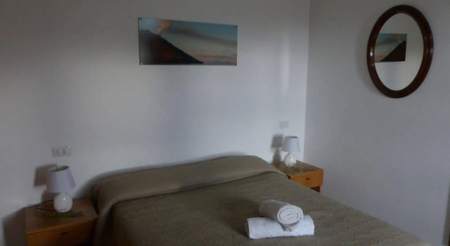 Il Vulcano a Piedi, Buchen Sie Hotel Stromboli Liparische Inseln
