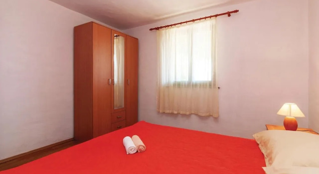 Amazing Home in Maslenica With Wifi and 1 Bedrooms