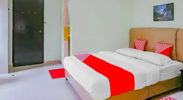 Hotel Indorasa 2 by OYO Rooms, Book Hotel Hotels in Jodoh with Parking, Parking