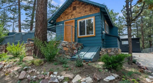 The Cabin, Забронировать Отель Отели Биг-Бэр-Лейк 3 звезды, рядом с Pine Knot Ranger Station (historical), 3*