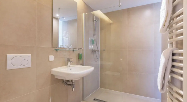Полулюкс Amrâth Hotel Bigarré