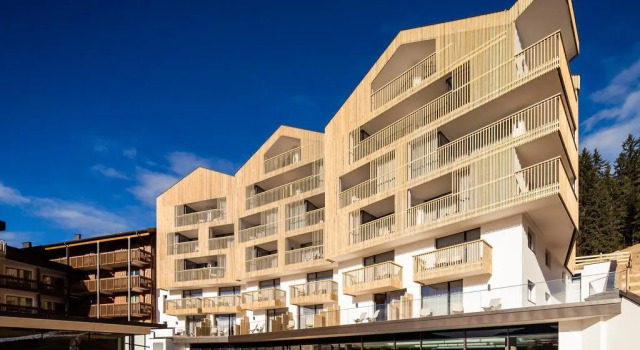 Hotel Cristal, Забронировать Отель Отели Оберегген с завтраком, рядом с Латемар, Завтраки