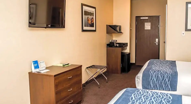 Семейный люкс Comfort Inn & Suites