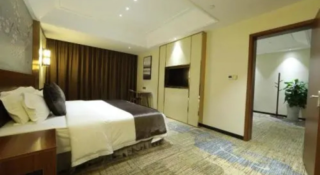 Zhihuitang Fengze Hotel