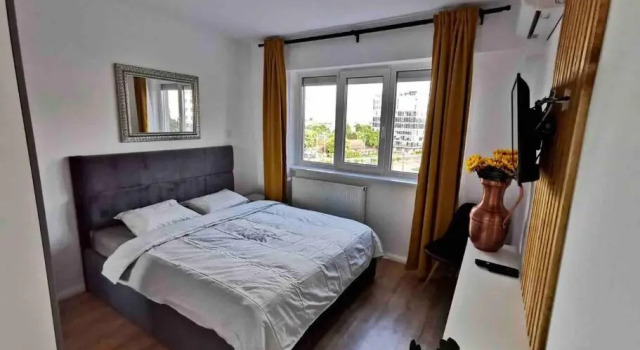Lovely 3-bedroom apartment in the city center, Varaa Huoneisto Timişoara Timiş, lähellä Fructus Plaza
