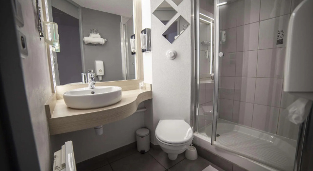 Двухместный номер Standard с видом на сад Sure Hotel by Best Western Lille Tourcoing